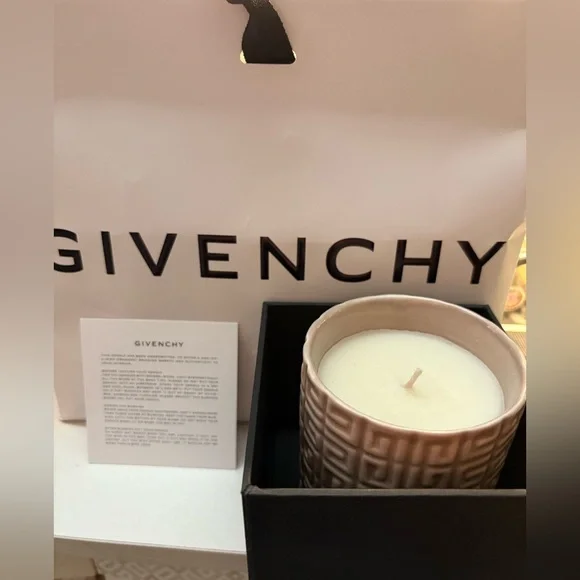 Givenchy candle 🕯️ - Picture 4 of 4